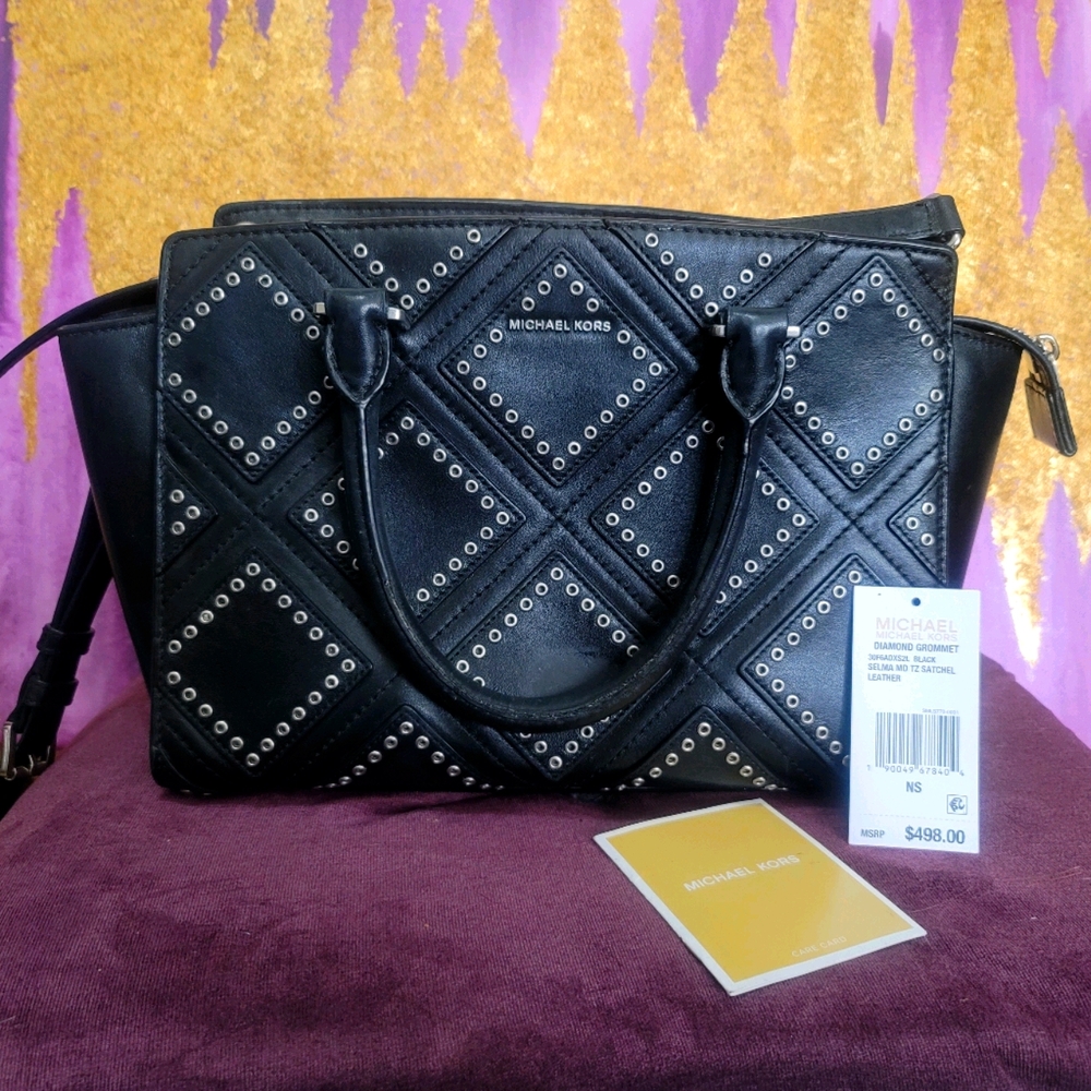 Michael Kors Diamond Grommet Snatchel